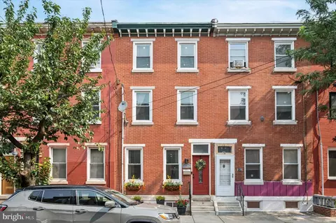 427 Dickinson St, Philadelphia, PA 19147