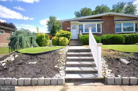 227 Dimarco Dr, Philadelphia, PA 19154