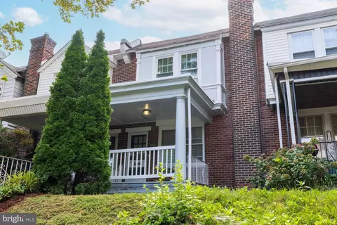 5221 Akron St, Philadelphia, PA 19124
