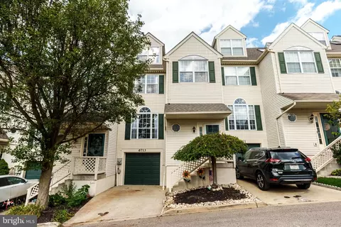 6713 Cinnamon Dr, Philadelphia, PA 19128