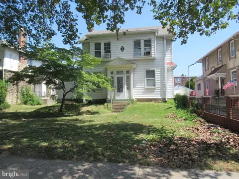 525 E Godfrey Ave, Philadelphia, PA 19120