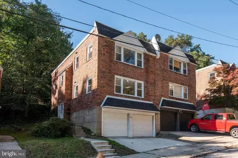 630 Green Ln, Philadelphia, PA 19128