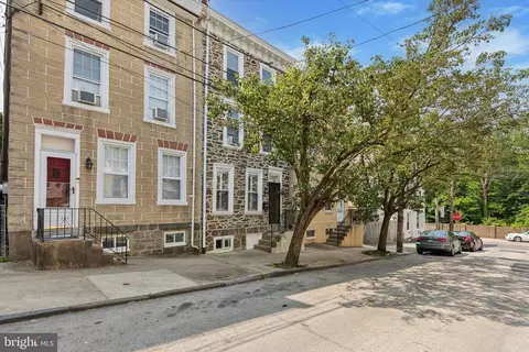 107 Seville St, Philadelphia, PA 19127