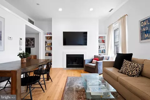12-16 S Letitia St #504, Philadelphia, PA 19106
