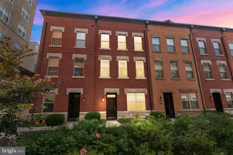 1413 S Lawrence Ter #34, Philadelphia, PA 19147