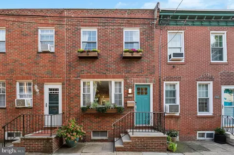 1230 Latona St, Philadelphia, PA 19147
