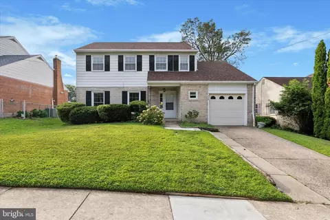 549 Wigard Ave, Philadelphia, PA 19128