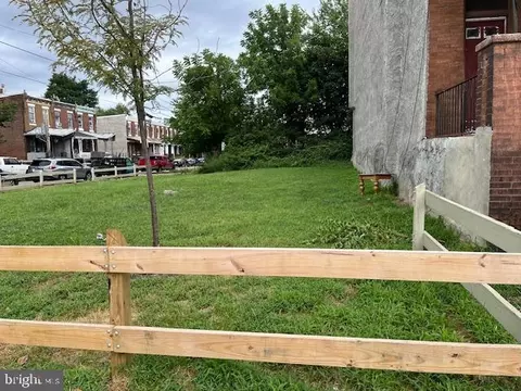 1239 W Erie Ave, Philadelphia, PA 19140