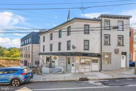 4630 Umbria St, Philadelphia, PA 19127