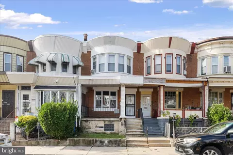 5842 Pine St, Philadelphia, PA 19143