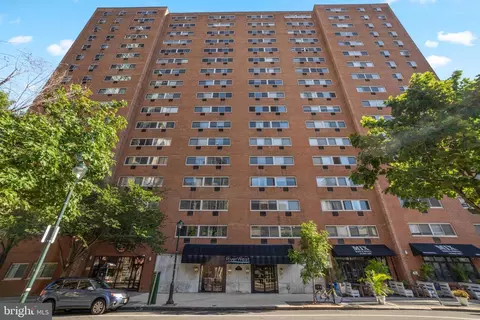 2101 17 Chestnut St #705, Philadelphia, PA 19103