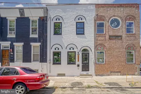 2302 S 6th St, Philadelphia, PA 19148