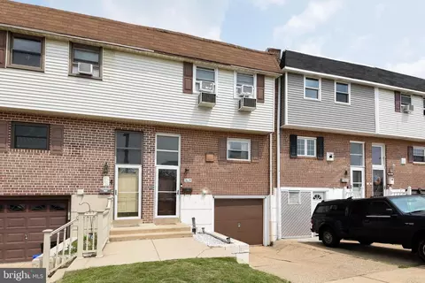 3629 Whitehall Ln, Philadelphia, PA 19114