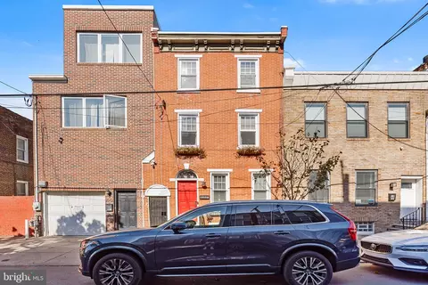 2844 Belgrade St, Philadelphia, PA 19134