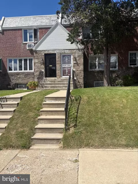 1723 Wynsam St, Philadelphia, PA 19138