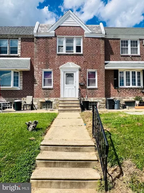 7140 Erdrick St, Philadelphia, PA 19135