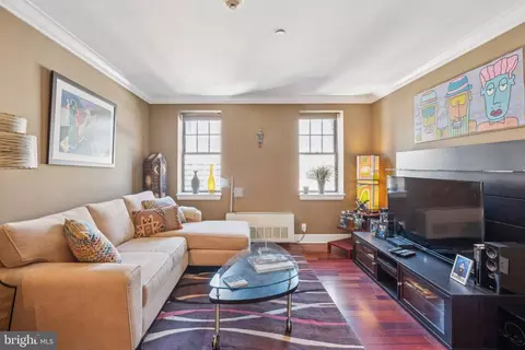1701 15 Locust St #1603, Philadelphia, PA 19103