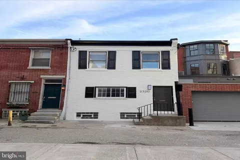 2320 Manning St, Philadelphia, PA 19103