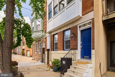 215 Christian St, Philadelphia, PA 19147