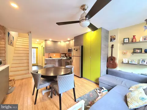 1535 Montrose St, Philadelphia, PA 19146