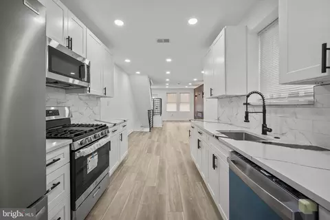 239 Rubicam St, Philadelphia, PA 19120