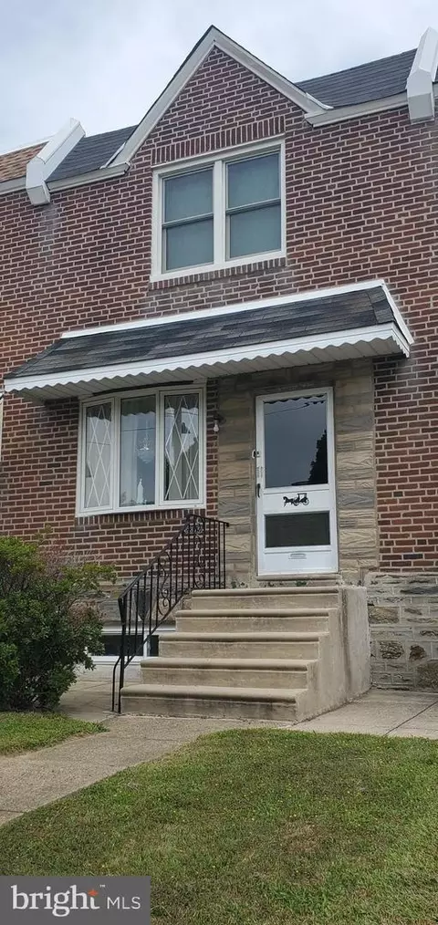 2845 Hellerman St, Philadelphia, PA 19149