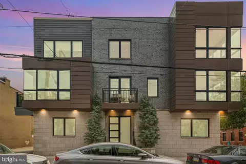 725 S 19th St, Philadelphia, PA 19146