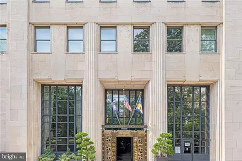 210 W Washington Sq #5SW, Philadelphia, PA 19106