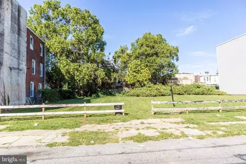 1938 N 19th St, Philadelphia, PA 19121