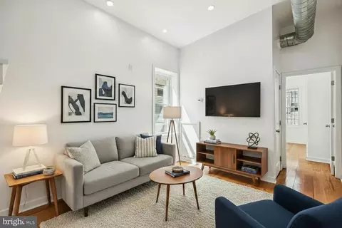 2244 N Woodstock St, Philadelphia, PA 19132