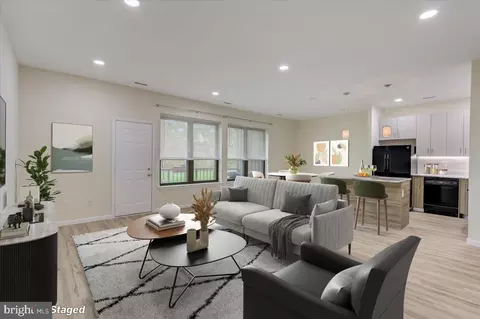 301 Byberry Rd #D13, Philadelphia, PA 19116