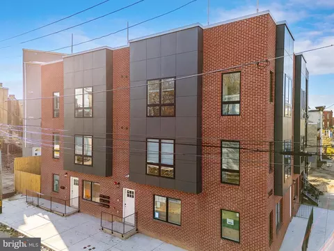 2400 W Montgomery Ave, Philadelphia, PA 19121