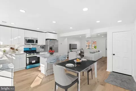 7546 Overbrook Ave, Philadelphia, PA 19151