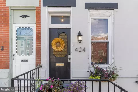 424 Jackson St, Philadelphia, PA 19148