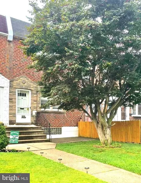3022 Fairfield St, Philadelphia, PA 19136