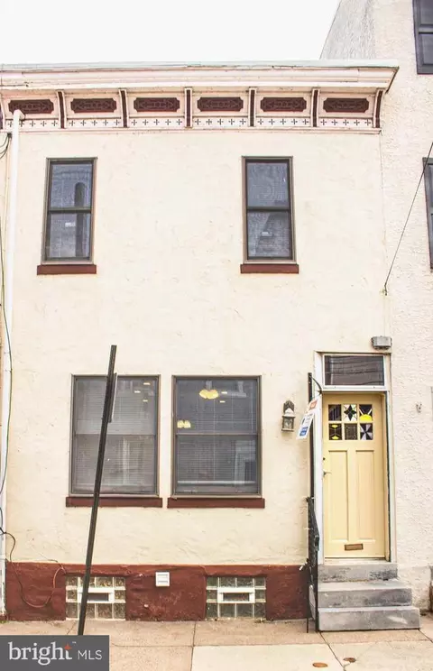175 Krams Ave, Philadelphia, PA 19127