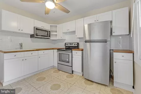 4829 Greenway Ave, Philadelphia, PA 19143