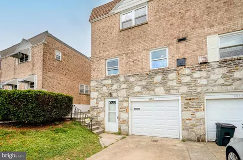 9854 Clark St, Philadelphia, PA 19115