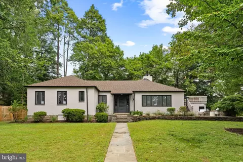 3937 W Netherfield Rd, Philadelphia, PA 19129