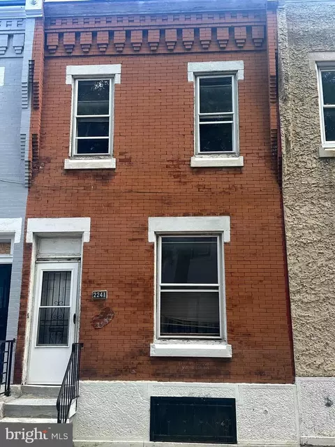 2241 N Lambert St, Philadelphia, PA 19132