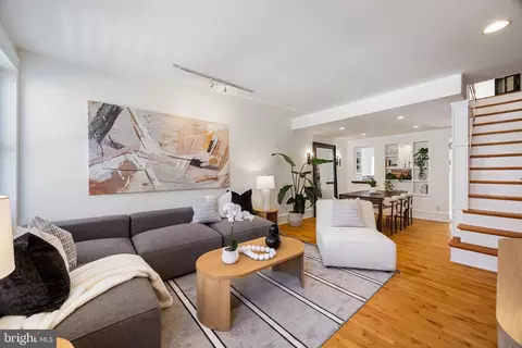 2410 Meredith St, Philadelphia, PA 19130
