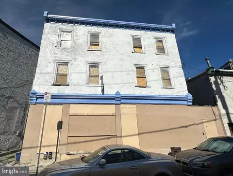 4419 Baker St, Philadelphia, PA 19127