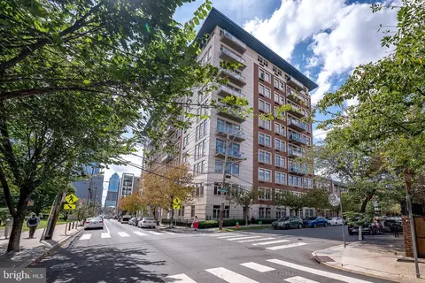 1900 00 Hamilton St #802, Philadelphia, PA 19130
