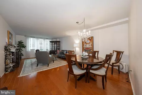 1919 Chestnut St #710, Philadelphia, PA 19103