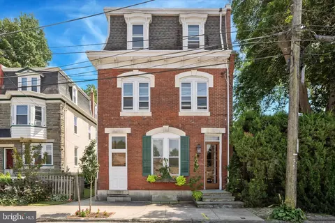 116 E Chestnut Hill Ave, Philadelphia, PA 19118