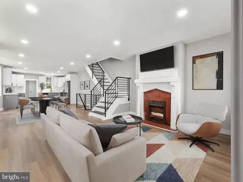 228 W Seymour St, Philadelphia, PA 19144