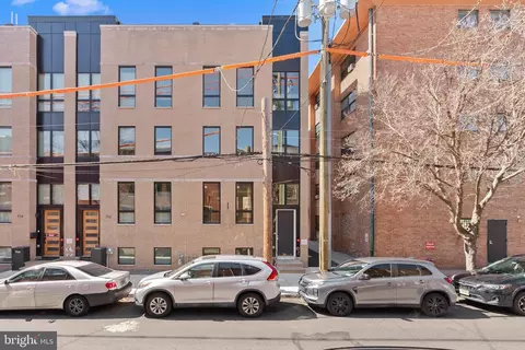 722 S 17th St #7, Philadelphia, PA 19146