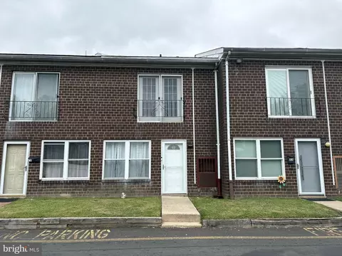 12135 00 Academy Rd #78, Philadelphia, PA 19154