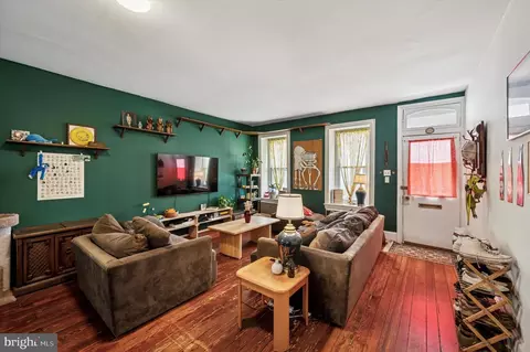 468 Leverington Ave, Philadelphia, PA 19128