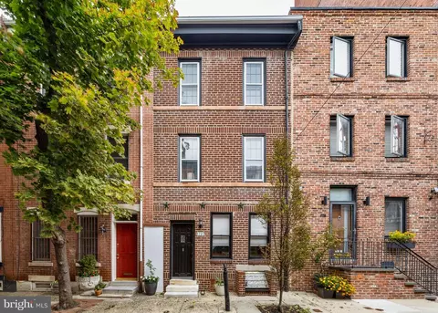 1727 Naudain St, Philadelphia, PA 19146
